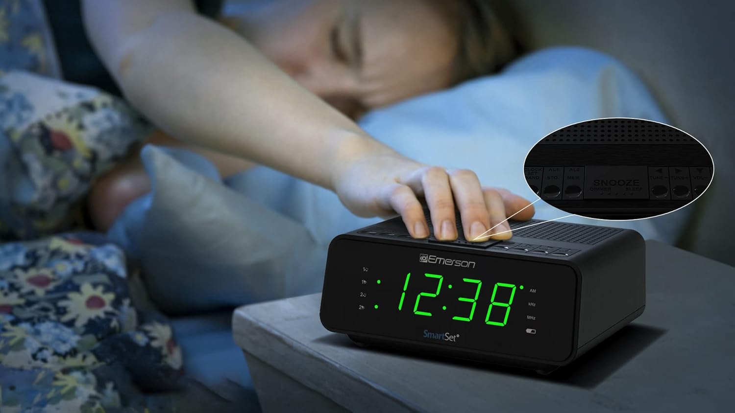Electronics Emerson SmartSet Dual Alarm Clock Radio With AM/FM Radio
