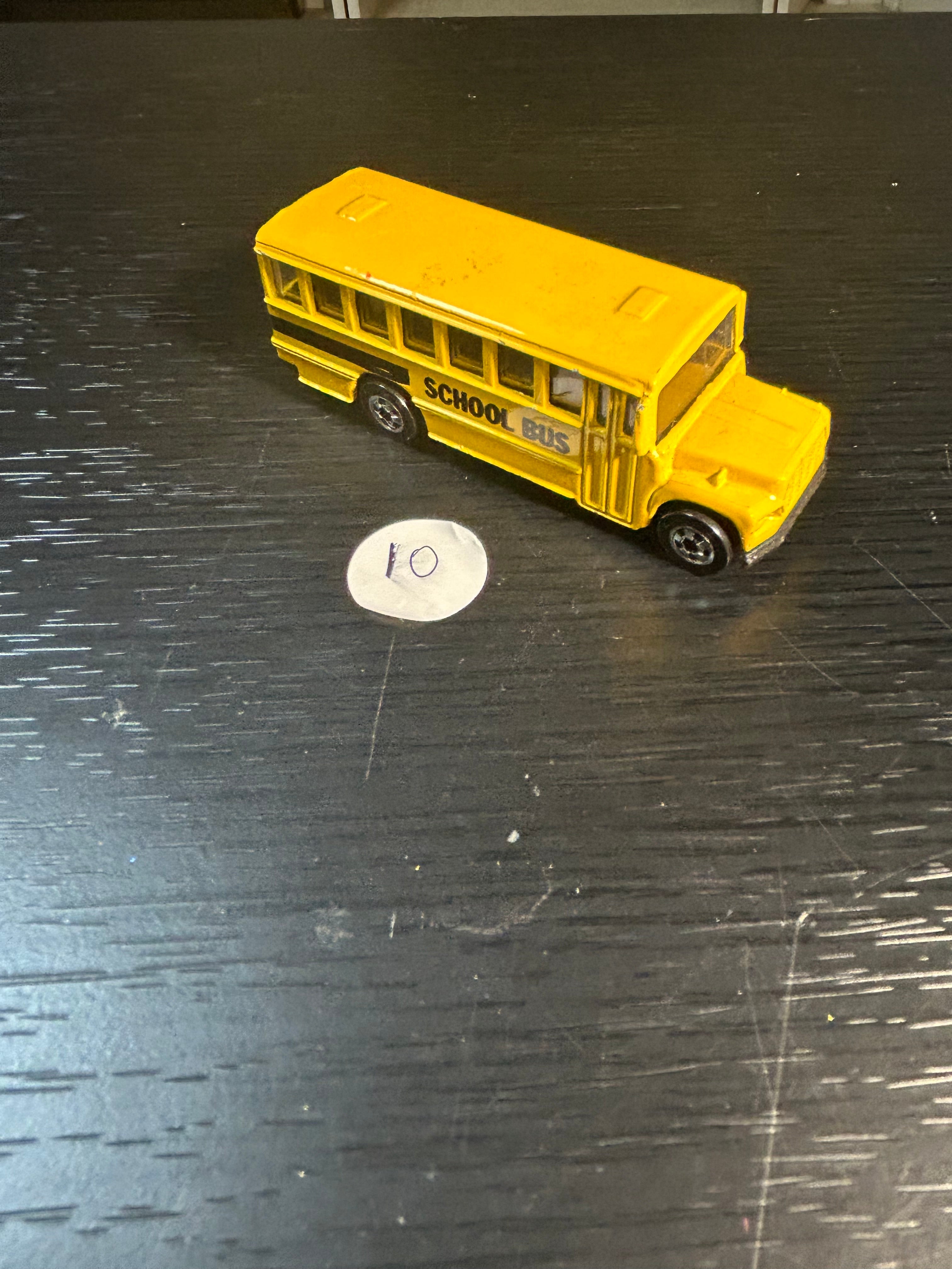 Toy Car Vintage Hot Wheels 1988 School Bus Workhorse Series Yellow Color