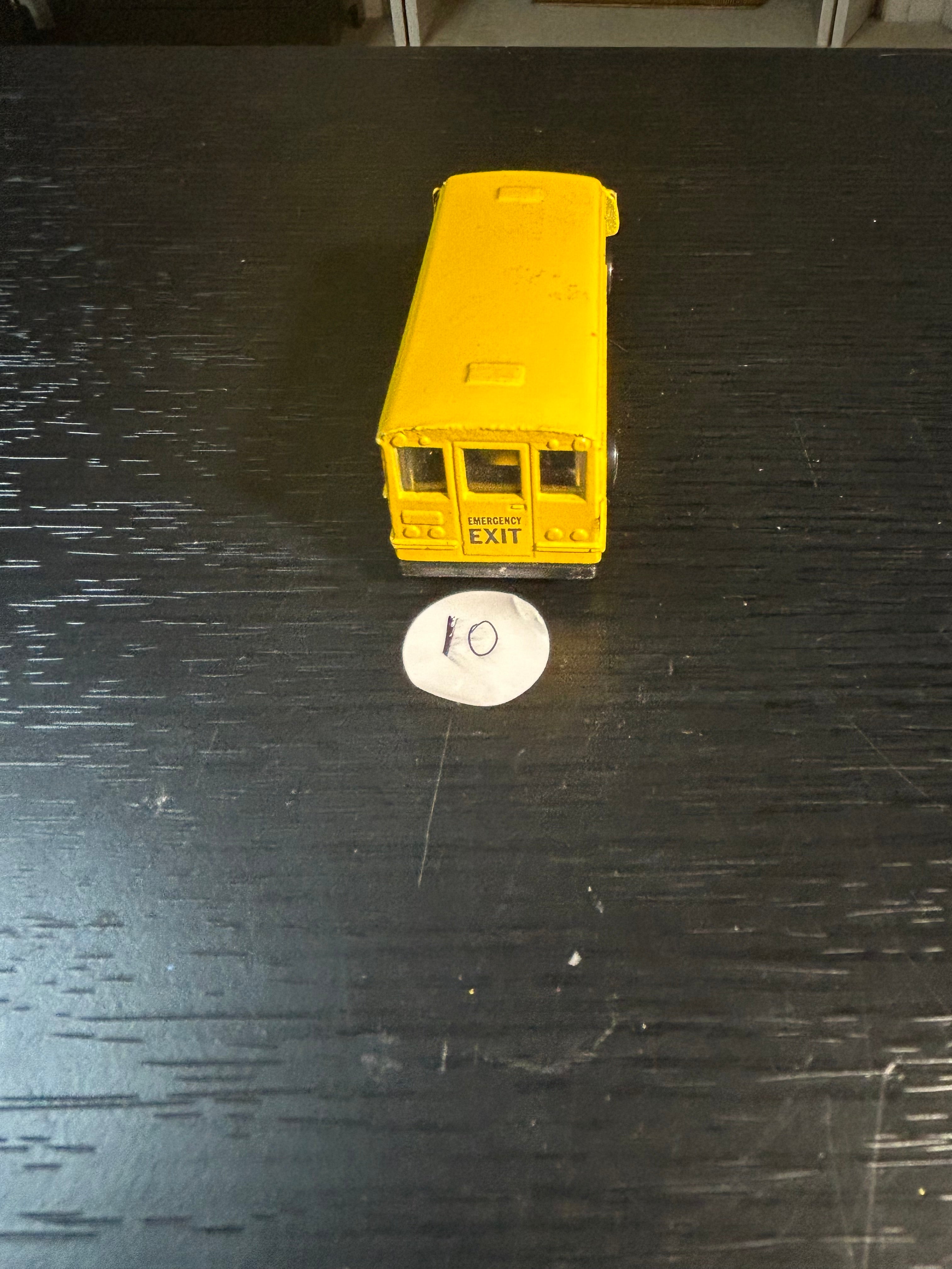 Toy Car Vintage Hot Wheels 1988 School Bus Workhorse Series Yellow Color
