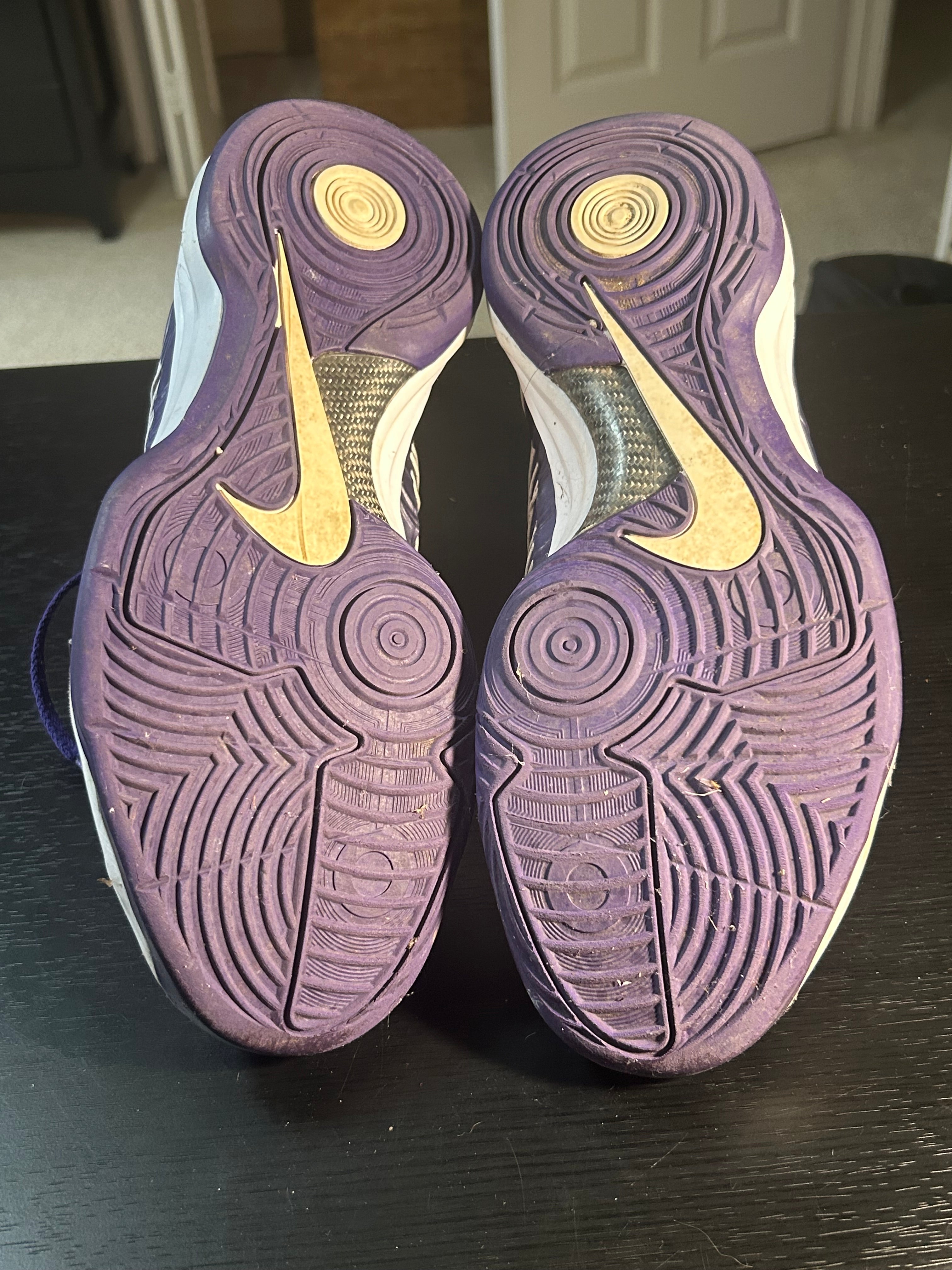 Shoe Nike Hyperdunk 2012 Purple/White, Women's Basketball Shoes, Size 10
